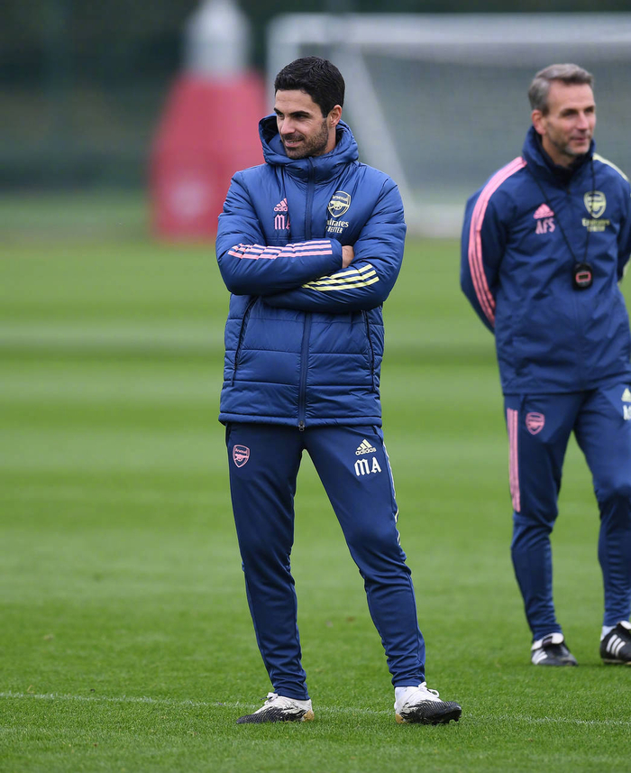 开云平台-国际比赛日新疆广汇备战英超，扳平良机细节曝光，悬念犹存，赛程密集仍需轮换(广东宏远vs新疆广汇)