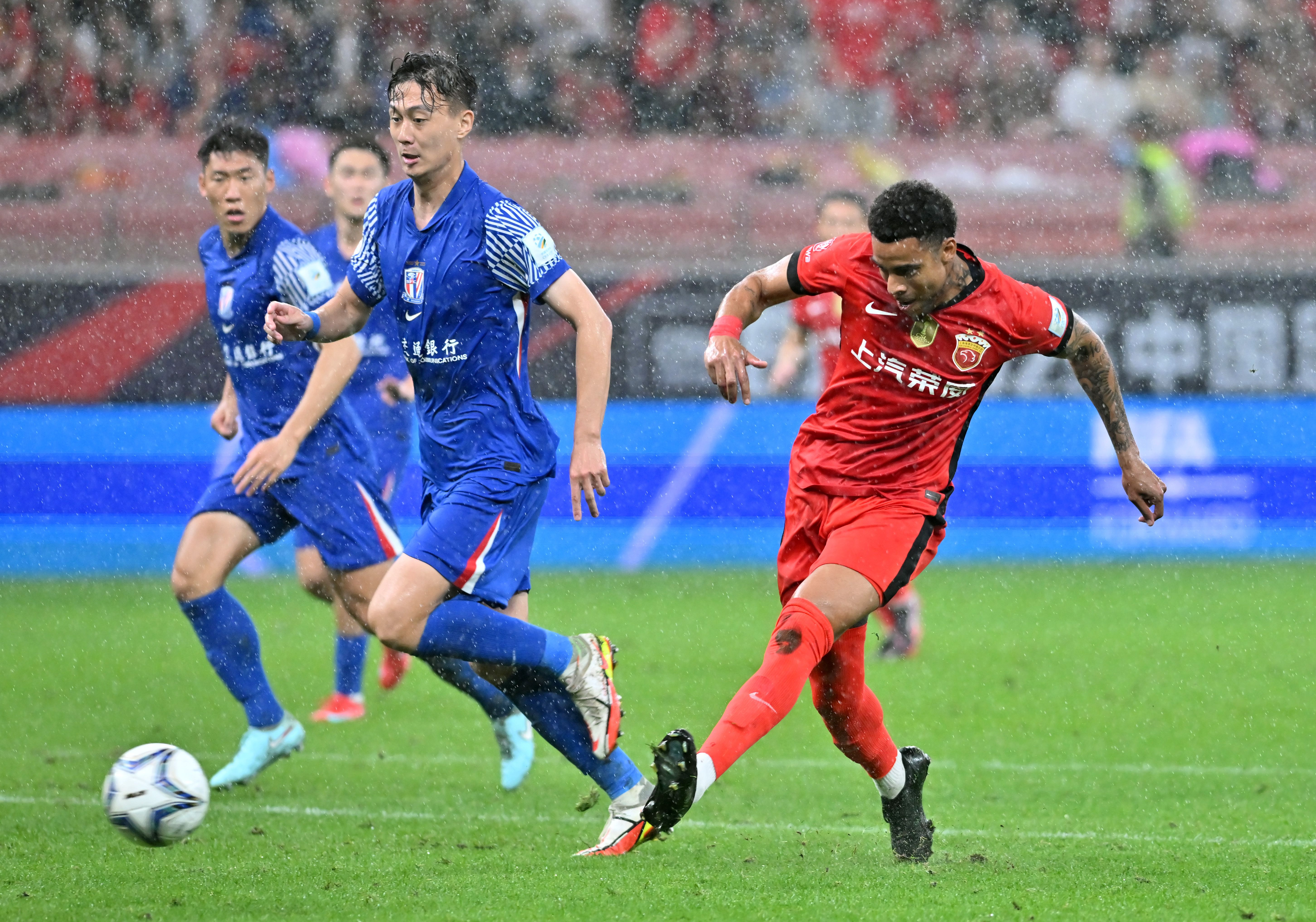 里程碑夜上海申花遗憾出局，欧联冲刺阶段刷纪录，媒体盛赞，细节决定成败(上海申花特谢拉伤情最新消息)