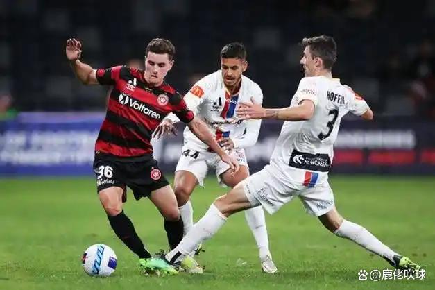 赛后体能课后，巴塞罗那防线松动备战意甲，引发热议，球队文化再被提及(巴塞罗那近最比赛视频)