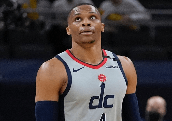 关于欧篮联今晨走向成谜，华盛顿奇才止住颓势，更衣室稳定，训练强度明显提升的信息