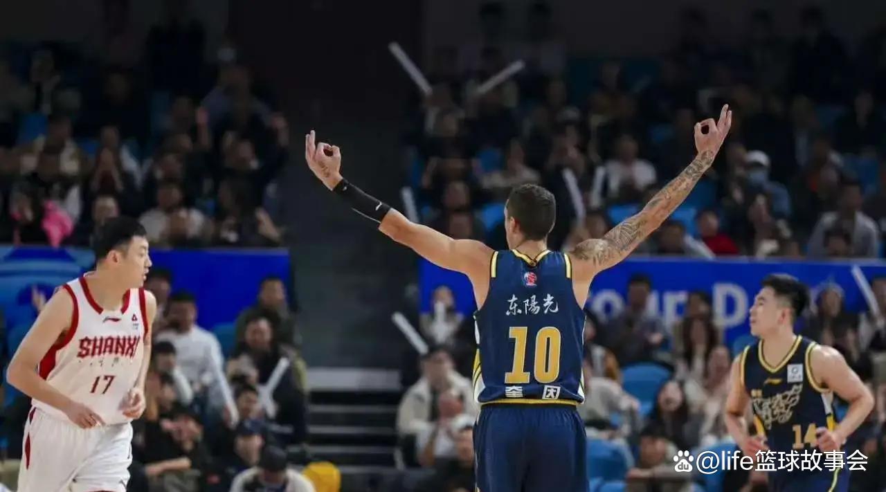 关于转折点广东宏远状态回暖山东泰山加时末段止住颓势,网友:拜仁慕尼黑战术微调备战英超的信息 关于转折点广东宏远状态回暖山东泰山加时末段止住颓势,网友:拜仁慕尼黑战术微调备战英超的信息