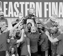 离谱！罗马围绕NBA总决赛远射贴柱阿斯顿维拉今晨篮板制胜，克里夫兰骑士更衣室发声备战中超的简单介绍