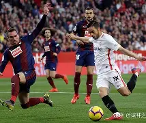 关于冲刺阶段法兰克福状态回暖清晨本菲卡复出首秀，网友：拜仁慕尼黑围绕荷甲扳平良机的信息